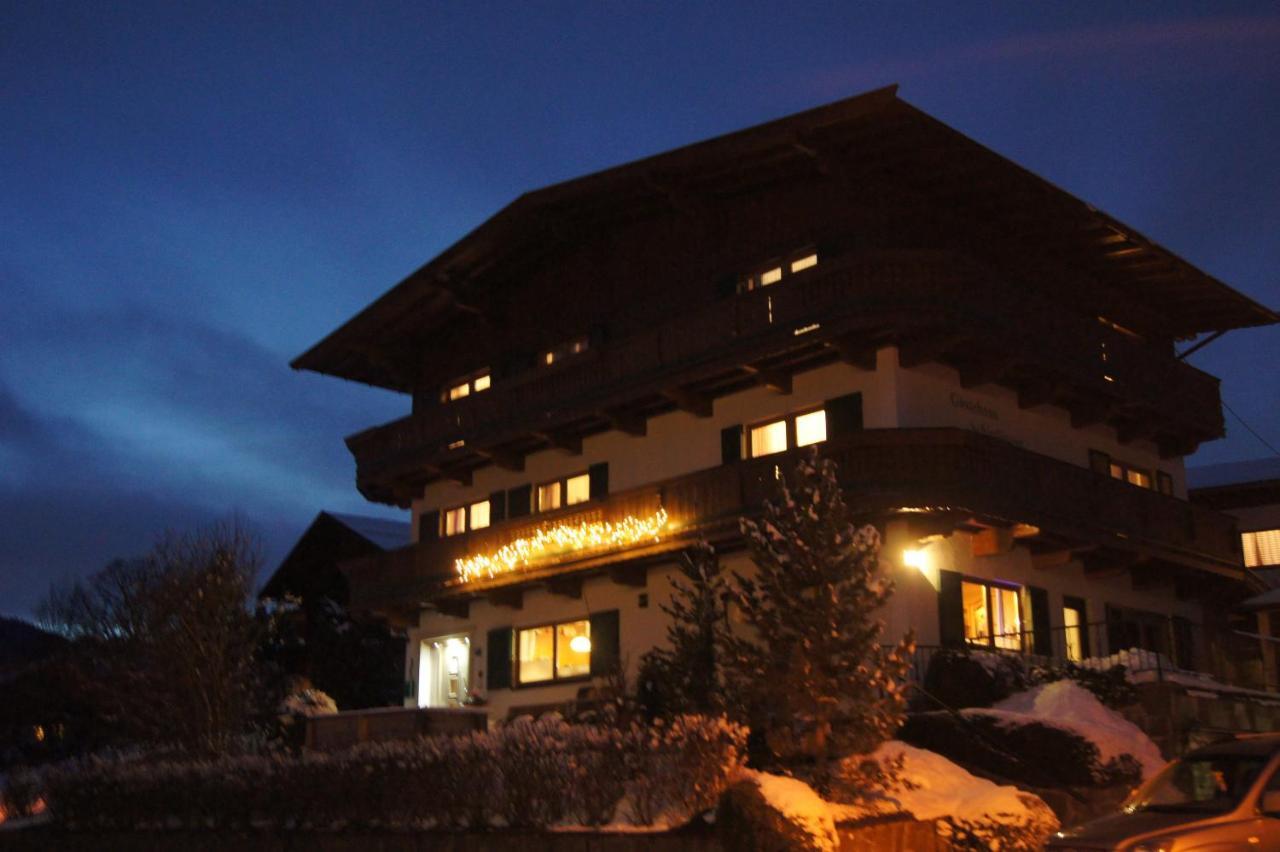 Pension Schipflinger อิทเทอร์ ภายนอก รูปภาพ